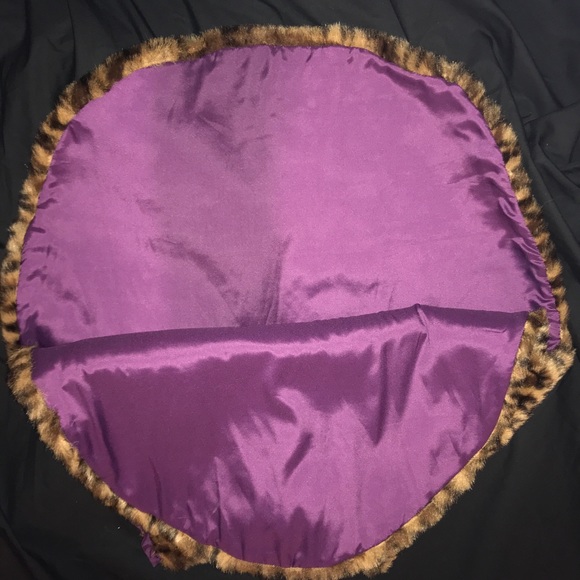 ModCloth Retro Cheetah print capelet - Picture 4 of 7